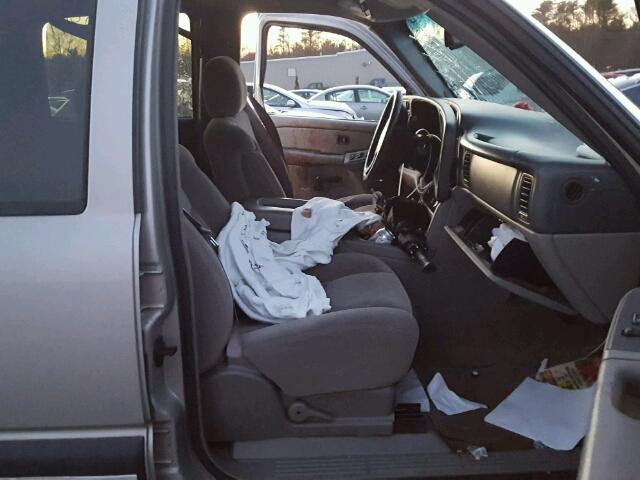 1GNFK16T54J133369 - 2004 CHEVROLET SUBURBAN K GRAY photo 5