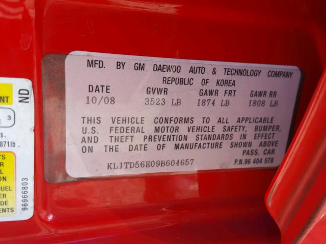 KL1TD56E09B604657 - 2009 CHEVROLET AVEO LS RED photo 10