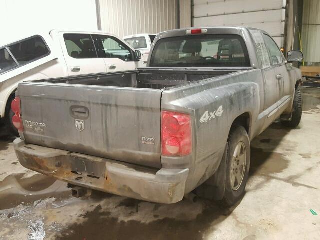 1D7HW42N16S509969 - 2006 DODGE DAKOTA SLT GRAY photo 4