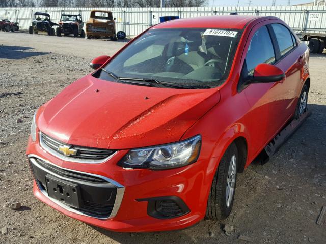 1G1JB5SH2H4166693 - 2017 CHEVROLET SONIC LS 红色 照片 2