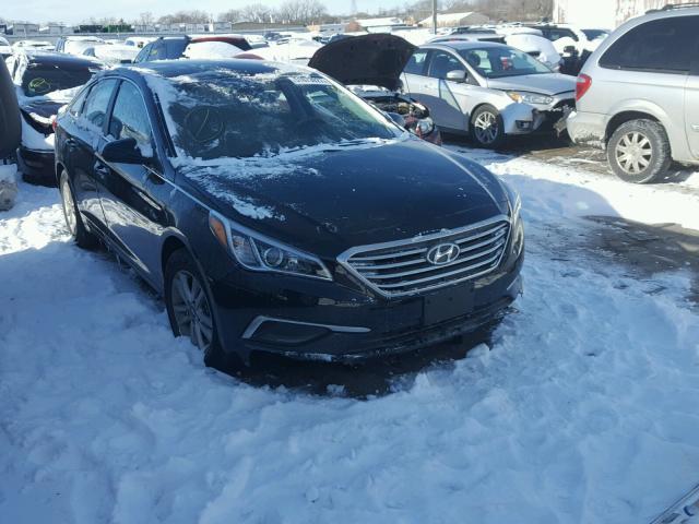 5NPE24AF0HH512026 - 2017 HYUNDAI SONATA SE BLACK photo 1