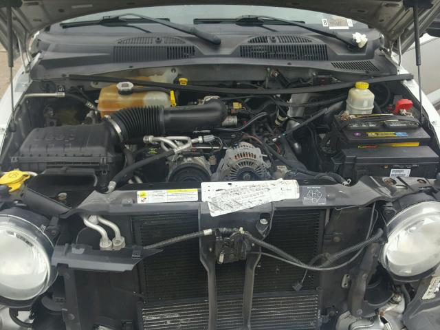 1J4GL48K96W283386 - 2006 JEEP LIBERTY SP SILVER photo 7