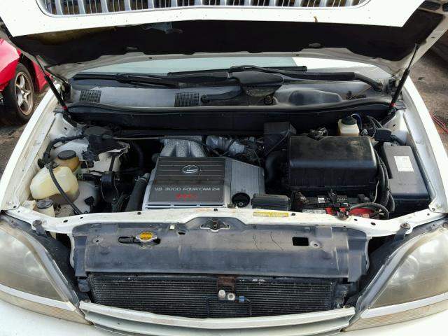 JT6HF10U7X0012268 - 1999 LEXUS RX 300 CREAM photo 7