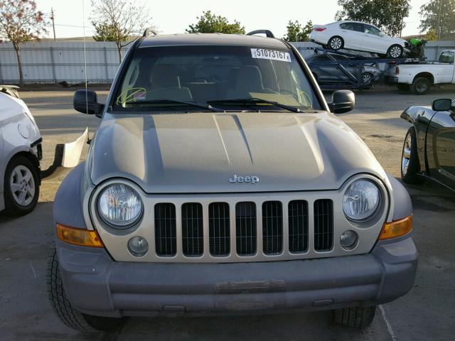 1J4GL48K66W253231 - 2006 JEEP LIBERTY SP TAN photo 9