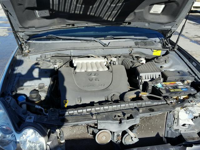 KMHWF35H43A844075 - 2003 HYUNDAI SONATA GLS SILVER photo 7