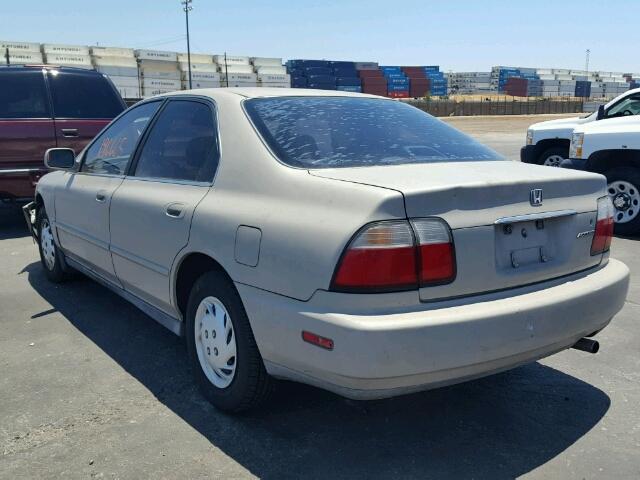 1HGCD5695TA214762 - 1996 HONDA ACCORD VAL BEIGE photo 3