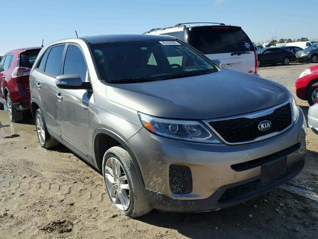 5XYKT3A6XFG630955 - 2015 KIA SORENTO LX GRAY photo 1