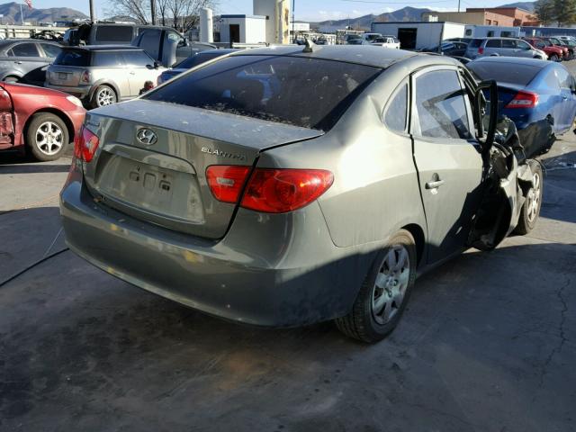 KMHDU46D19U681469 - 2009 HYUNDAI ELANTRA GL GRAY photo 4