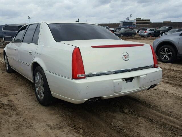 1G6KD57Y17U117291 - 2007 CADILLAC DTS WHITE photo 3