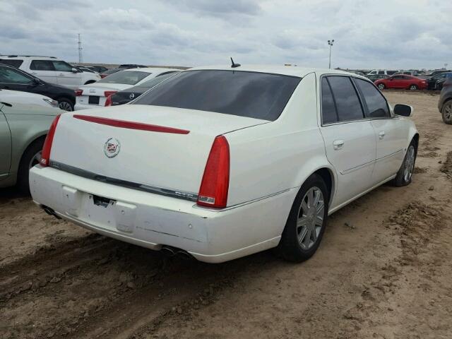 1G6KD57Y17U117291 - 2007 CADILLAC DTS WHITE photo 4