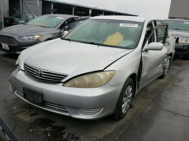 4T1BE32K66U669235 - 2006 TOYOTA CAMRY LE SILVER photo 2
