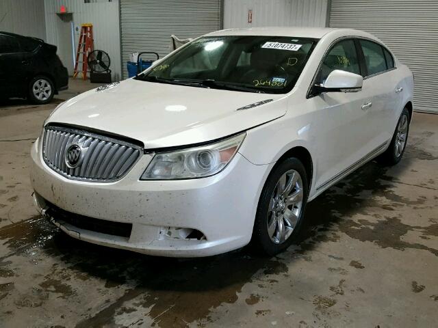 1G4GC5EC1BF264801 - 2011 BUICK LACROSSE C WHITE photo 2