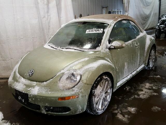 3VWRG31Y88M401438 - 2008 VOLKSWAGEN NEW BEETLE 绿色 照片 2