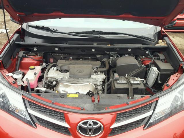 2T3RFREV7FW282995 - 2015 TOYOTA RAV4 XLE RED photo 7