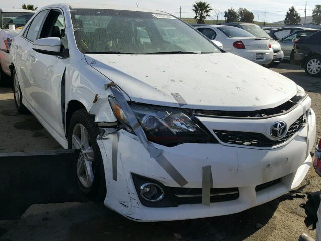 4T1BF1FK1DU718575 - 2013 TOYOTA CAMRY L WHITE photo 1