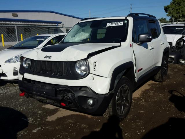 ZACCJBCT1GPD68297 - 2016 JEEP RENEGADE T WHITE photo 2