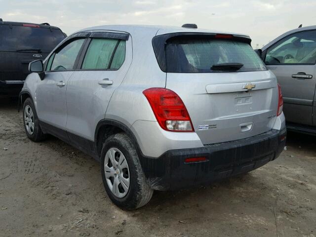 KL7CJKSB4FB127736 - 2015 CHEVROLET TRAX LS SILVER photo 3