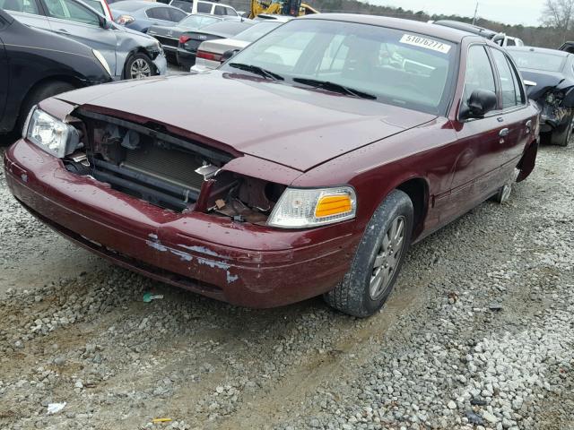 2FAFP74VX6X112809 - 2006 FORD CROWN VICT MAROON photo 2