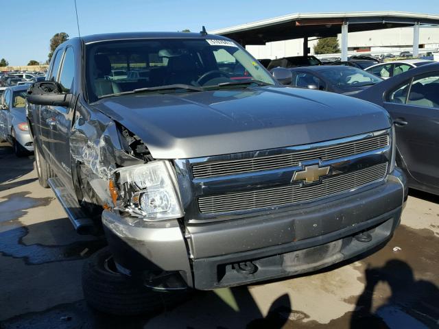 2GCEC19J771588363 - 2007 CHEVROLET SILVERADO GRAY photo 1