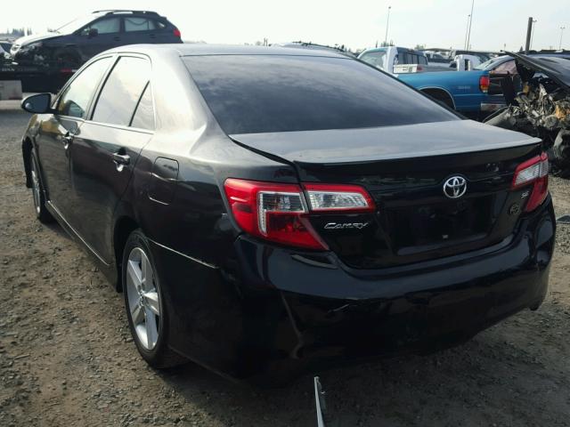 4T1BF1FK0EU306827 - 2014 TOYOTA CAMRY L BLACK photo 3