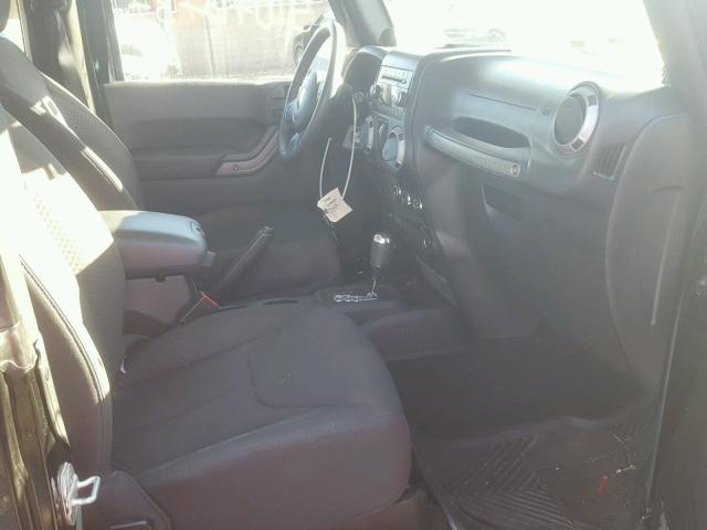 1C4AJWAG2DL519846 - 2013 JEEP WRANGLER S BLACK photo 5