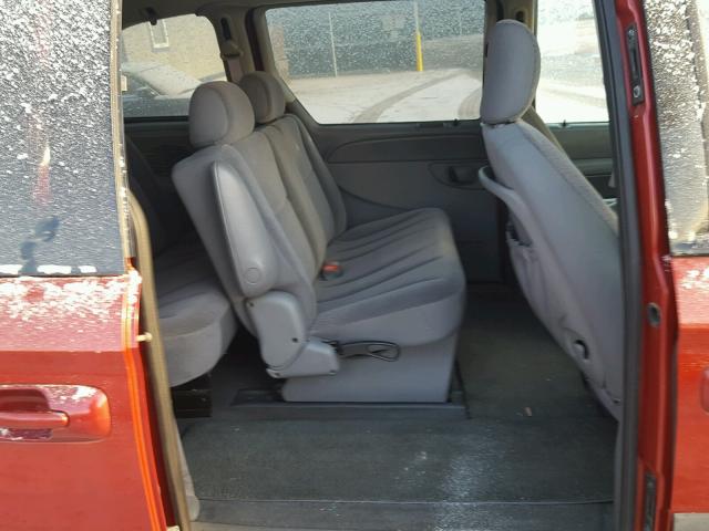 1A4GP45R36B620812 - 2006 CHRYSLER TOWN & COU Qırmızı foto 6