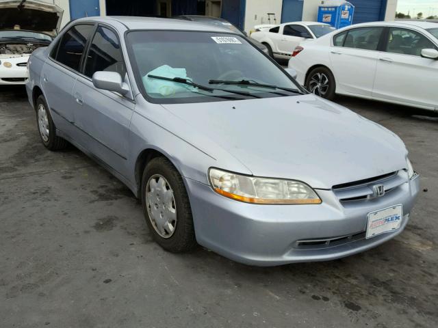 1HGCG5648WA037172 - 1998 HONDA ACCORD LX GRAY photo 1