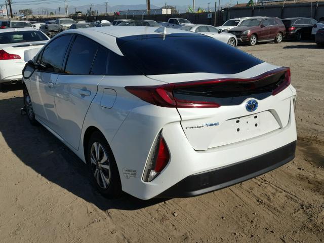 JTDKARFP1H3008813 - 2017 TOYOTA PRIUS PRIM 白色 照片 3
