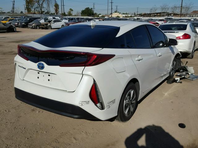 JTDKARFP1H3008813 - 2017 TOYOTA PRIUS PRIM 白色 照片 4
