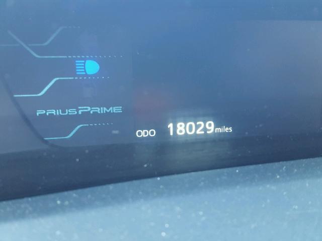 JTDKARFP1H3008813 - 2017 TOYOTA PRIUS PRIM 白色 照片 8