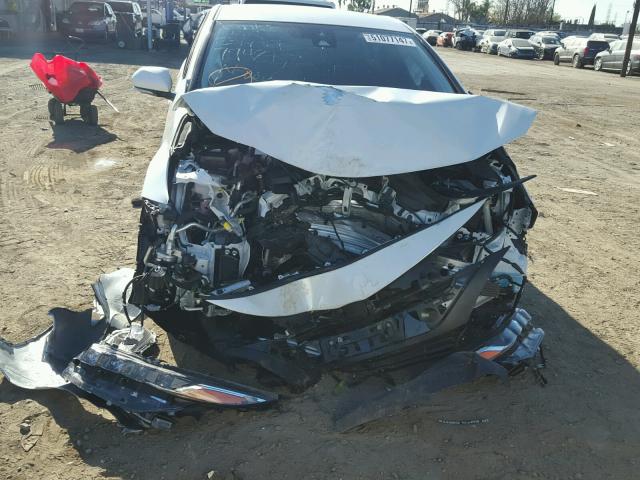 JTDKARFP1H3008813 - 2017 TOYOTA PRIUS PRIM 白色 照片 9