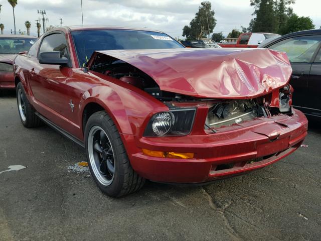 1ZVHT80N975324286 - 2007 FORD MUSTANG RED photo 1