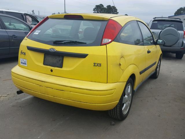 3FAFP31331R179609 - 2001 FORD FOCUS ZX3 YELLOW photo 4