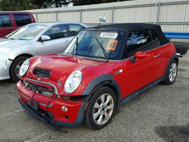 WMWRH33516TK57844 - 2006 MINI COOPER S RED photo 2