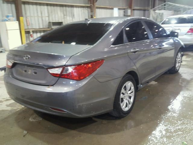 5NPEB4ACXDH535054 - 2013 HYUNDAI SONATA GLS GRAY photo 4