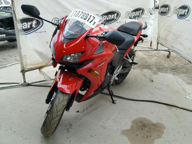 MLHPC446XE5101727 - 2014 HONDA CBR500 R RED photo 2