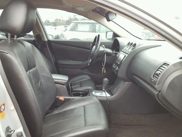 1N4AL21E48N524726 - 2008 NISSAN ALTIMA 2.5 SILVER photo 5