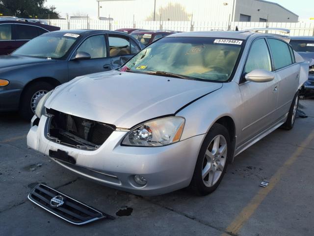 1N4BL11D23C292718 - 2003 NISSAN ALTIMA SE SILVER photo 2