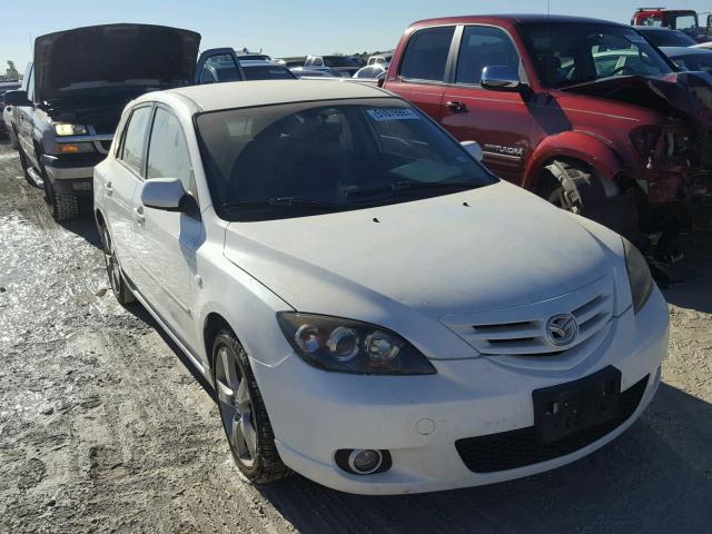 JM1BK343461472472 - 2006 MAZDA 3 HATCHBAC WHITE photo 1