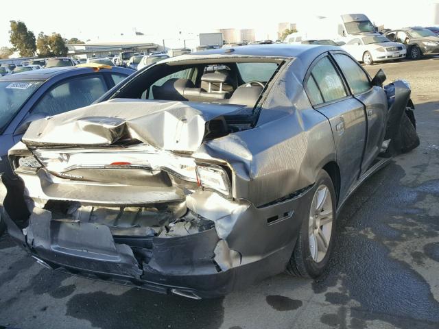 2B3CL3CG1BH606695 - 2011 DODGE CHARGER GRAY photo 4