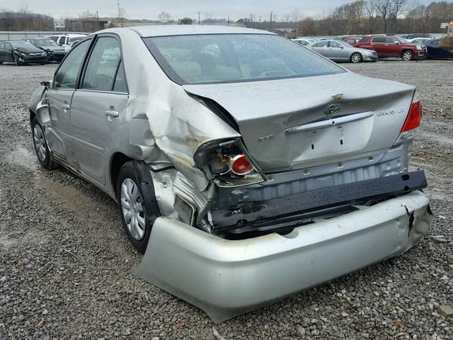 4T1BE32K05U018584 - 2005 TOYOTA CAMRY LE SILVER photo 3