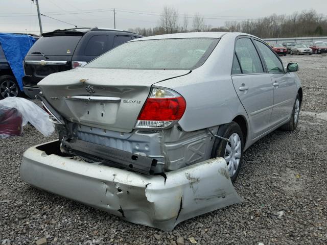 4T1BE32K05U018584 - 2005 TOYOTA CAMRY LE SILVER photo 4
