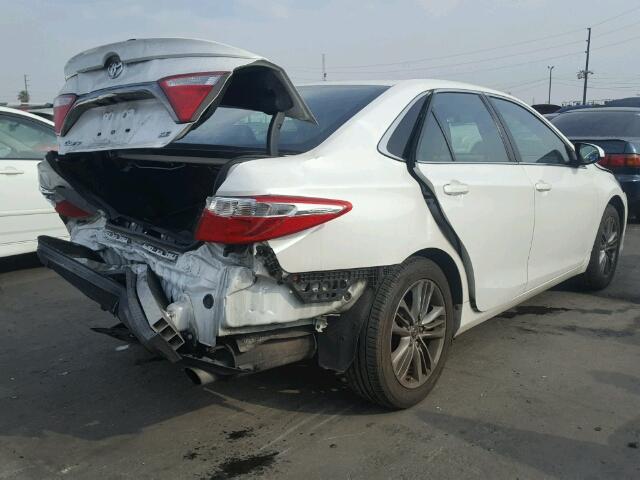 4T1BF1FK5FU928602 - 2015 TOYOTA CAMRY LE WHITE photo 4