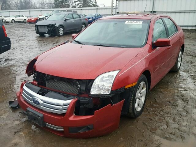 3FAHP07Z89R206513 - 2009 FORD FUSION SE RED photo 2