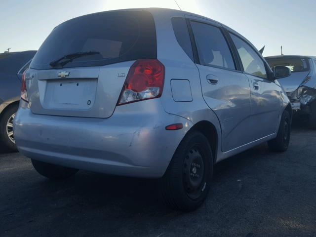 KL1TD66697B796091 - 2007 CHEVROLET AVEO BASE SILVER photo 4