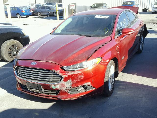 3FA6P0PU2GR320788 - 2016 FORD FUSION SE RED photo 2