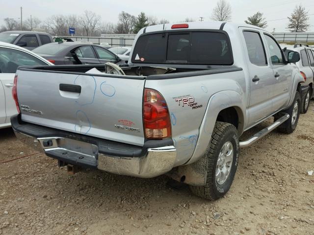 5TELU42N87Z353419 - 2007 TOYOTA TACOMA DOU SILVER photo 4