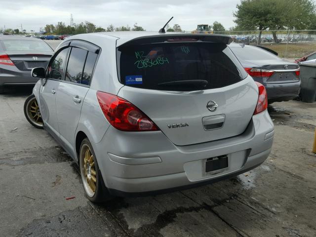 3N1BC13E58L458681 - 2008 NISSAN VERSA S SILVER photo 3