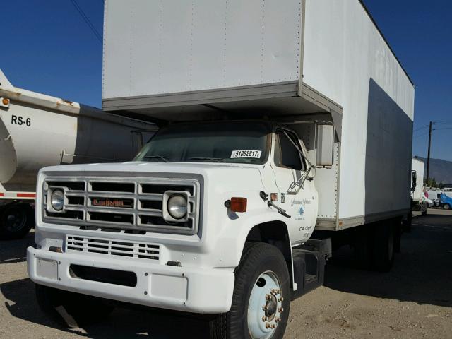 1GDL7D1F8FV505892 - 1985 GMC C7000 C7D0 WHITE photo 2