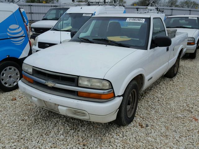 1GCCS14W5Y8191052 - 2000 CHEVROLET S TRUCK S1 WHITE photo 2